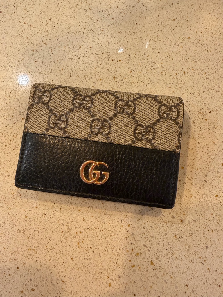 Gucci Beige Gg Supreme Canvas With Black Leather Wallet